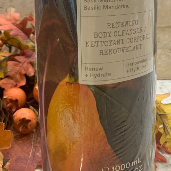 Korres BASIL MANDARIN Renewing Body Cleanser 33oz. - Picture 3 of 9